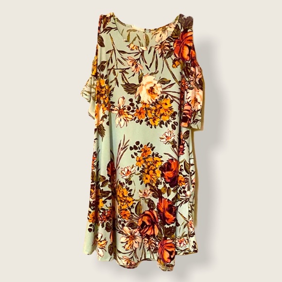 Dresses & Skirts - Floral Dream Dress with Pockets